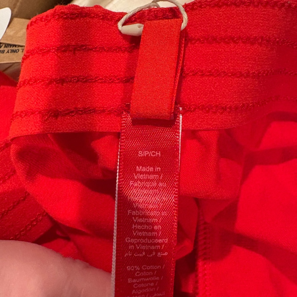 SKIMS Cotton Jersey Short in RUBY ❤️ - Picture 4 of 5